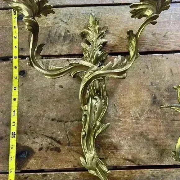Solid Brass Candelabra VINTAGE and Sensational with Verde Gris Patina - Picture 4 of 4